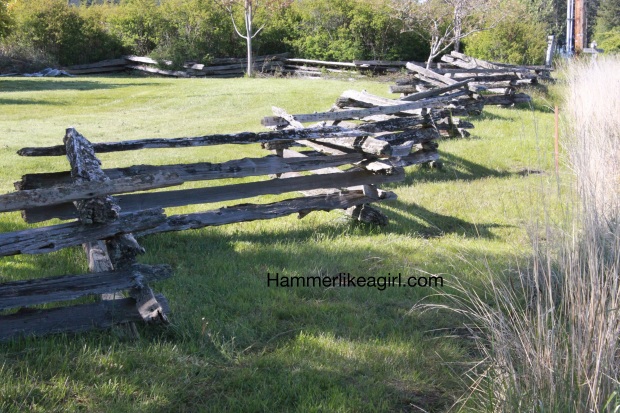 how to build wood rail fence